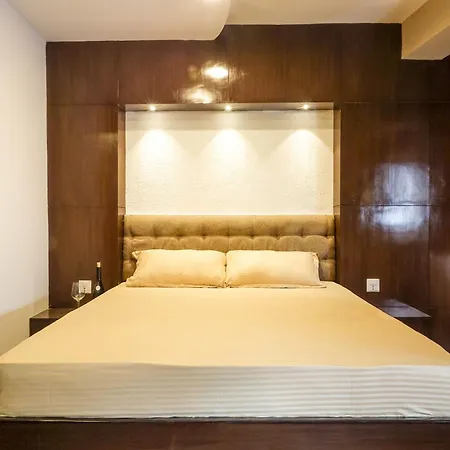 Quays Himalayan Aparthotel